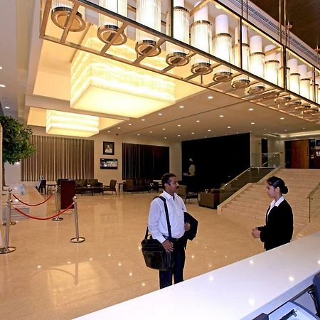 Goutham Grand Hotel Tenali Екстер'єр фото