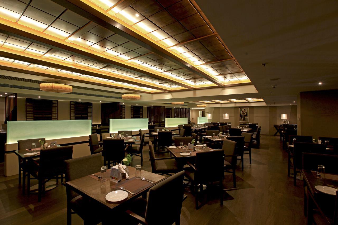 Goutham Grand Hotel Tenali Екстер'єр фото